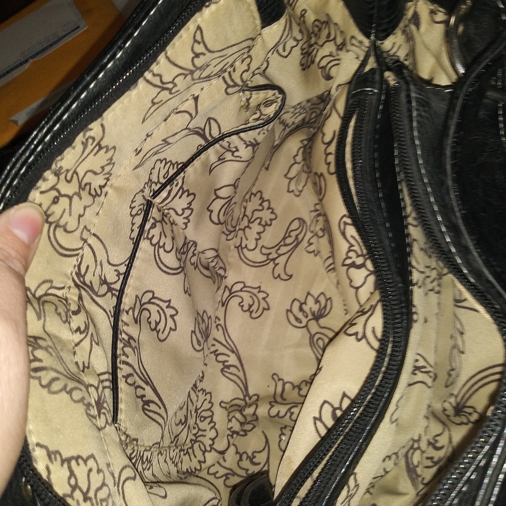 Handbag - Picture 7 of 7